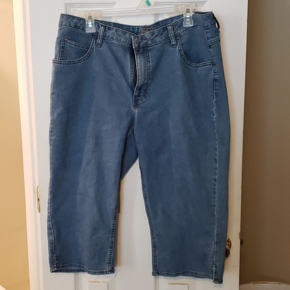 Riders Capris